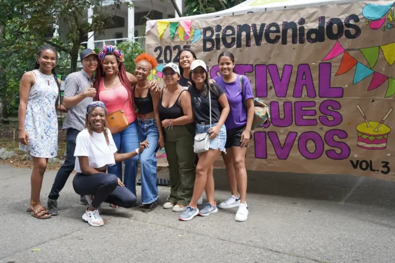 Historia y valores fundamentales de nuestra organización social.
